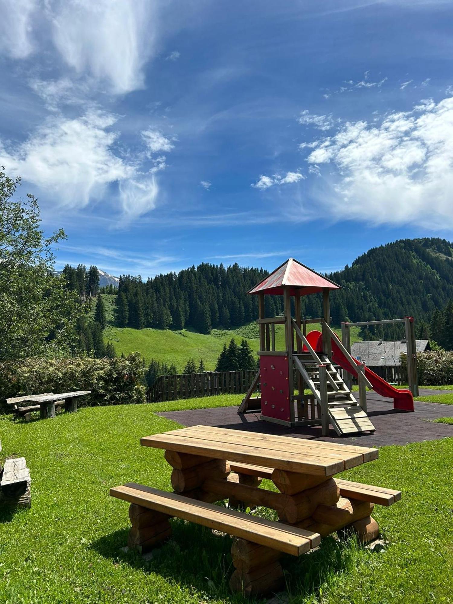 Alpage Immo Location Service Champoussin Exteriör bild